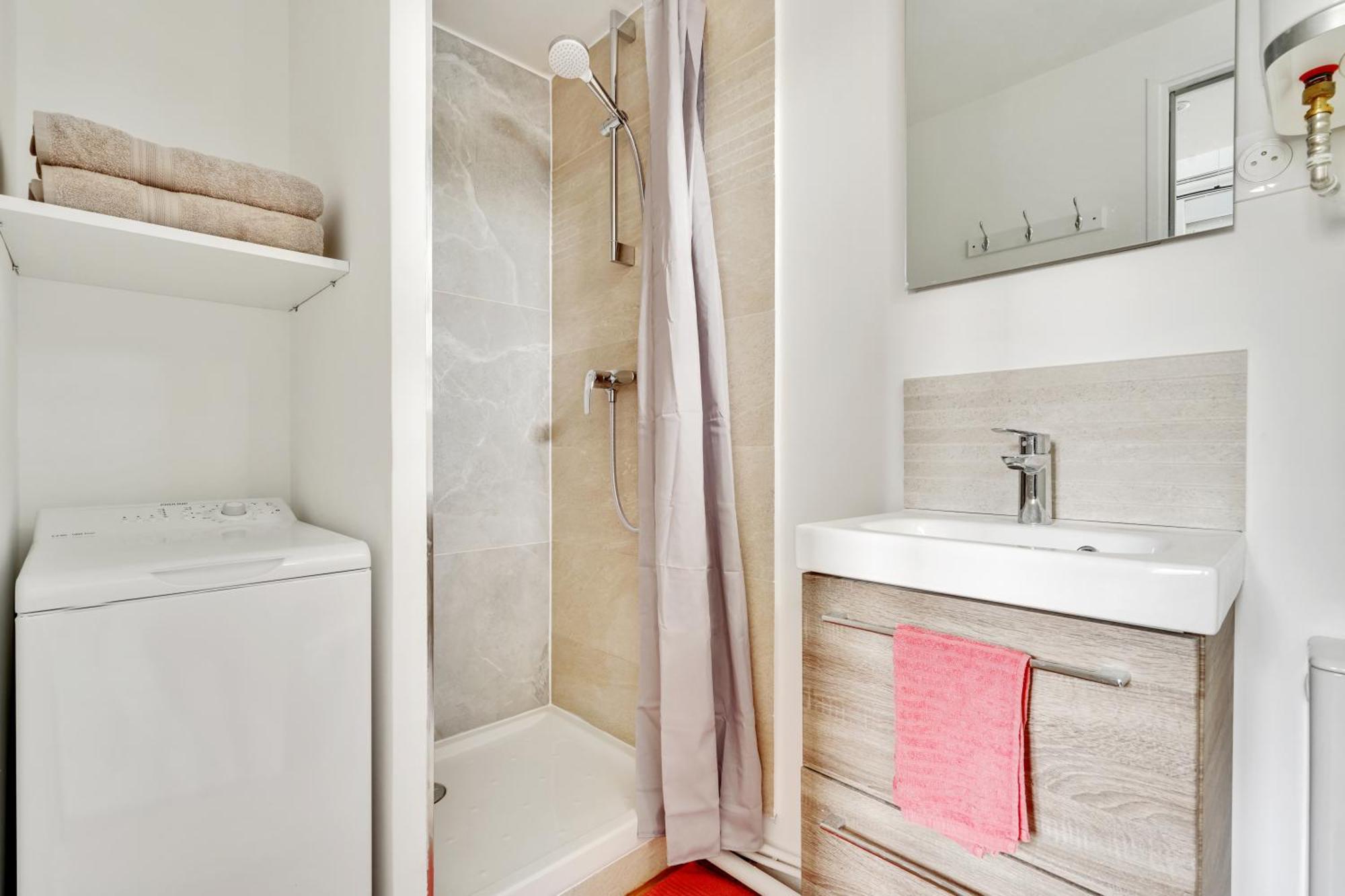 Studio Avec Mezzanine - Wifi - Proche Paris モントルイユ エクステリア 写真